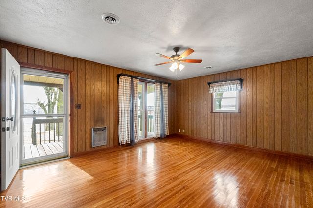 1830 Sunnyside Road, Greeneville, TN 37743