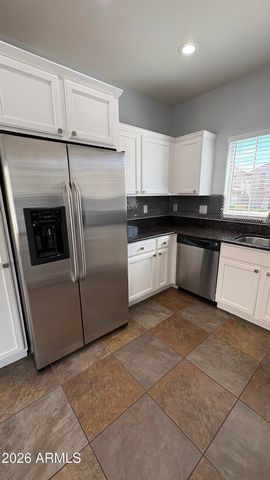 5396 W MOLLY Lane, Phoenix, AZ 85083