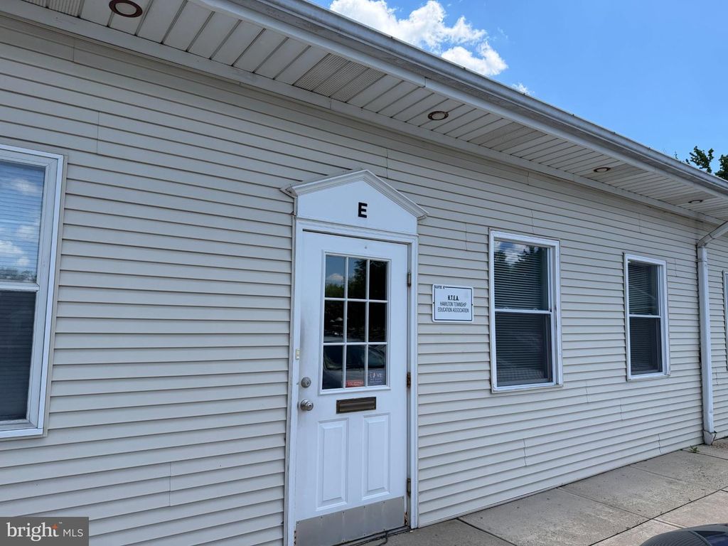 2333 WHITEHORSE MERCERVILLE RD #SUITE#E, Hamilton, NJ 08619