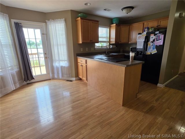 8426 Aberdeen Lane, Charlestown, IN 47111