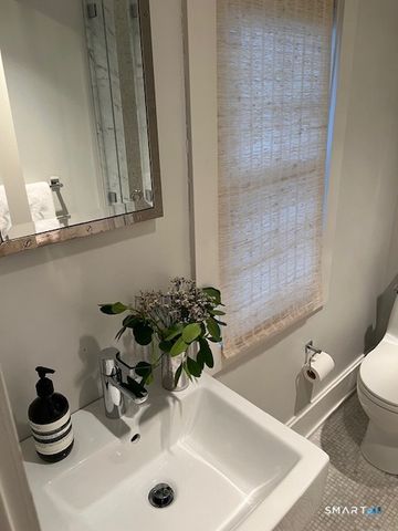 12 Murvon Court, Westport, CT 06880