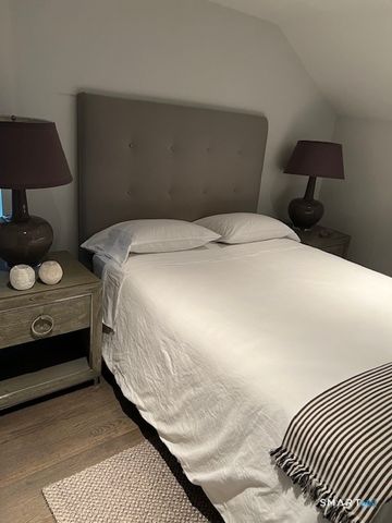 12 Murvon Court, Westport, CT 06880