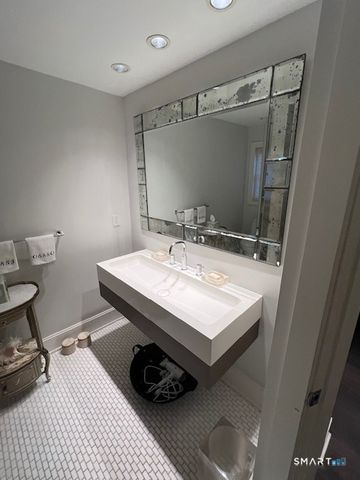 12 Murvon Court, Westport, CT 06880