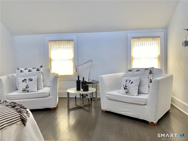 12 Murvon Court, Westport, CT 06880