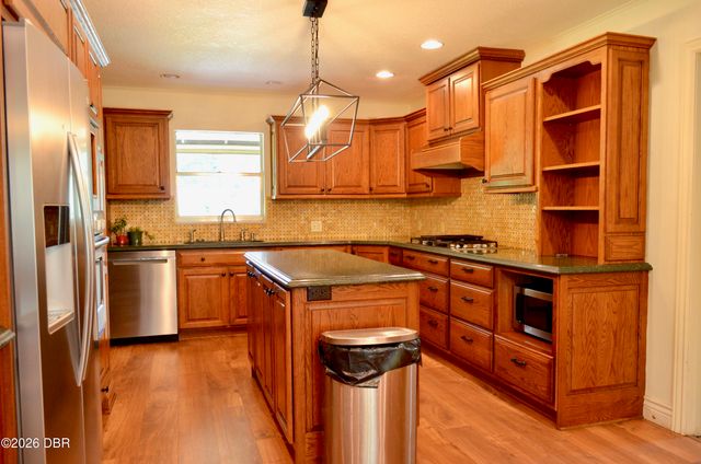308 N Salisbury Avenue, Deland, FL 32720