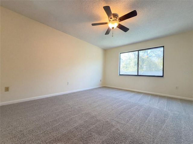 16116 GARDENDALE DRIVE, Tampa, FL 33624