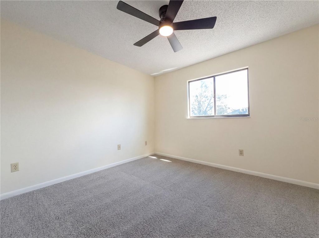 Image 17 of property listing at 16116 GARDENDALE DRIVE, Tampa, FL 33624