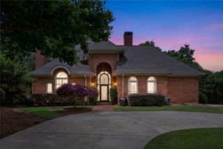 104 Oakland Hills Court, Johns Creek, GA 30097