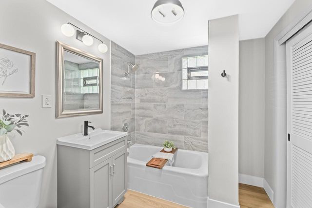 1640 N 69th STREET, Wauwatosa, WI 53213
