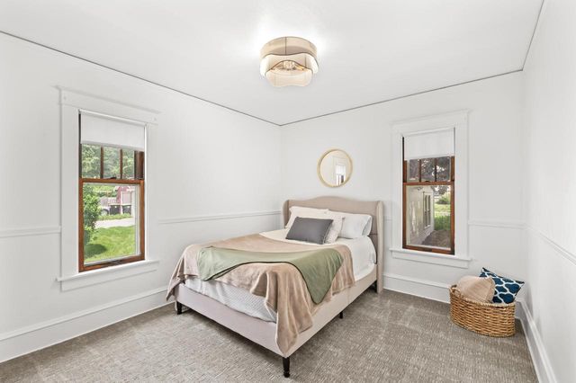 1640 N 69th STREET, Wauwatosa, WI 53213