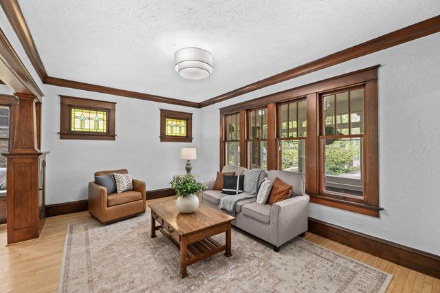 1640 N 69th STREET, Wauwatosa, WI 53213