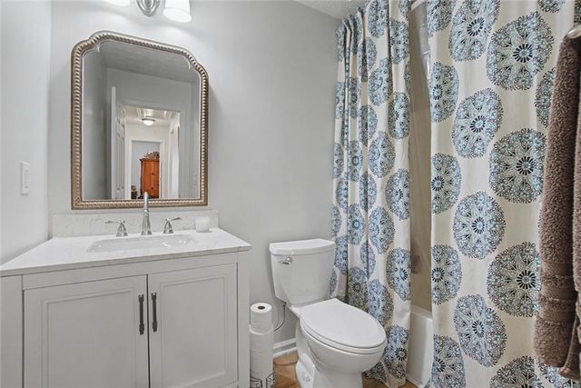 312 Woodland Pass, Canton, GA 30114