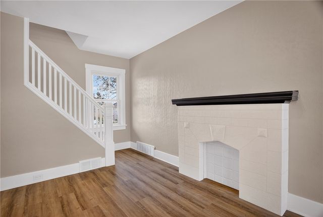 224 Jamaica Ave, West View, PA 15229