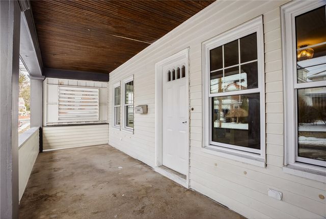 224 Jamaica Ave, West View, PA 15229