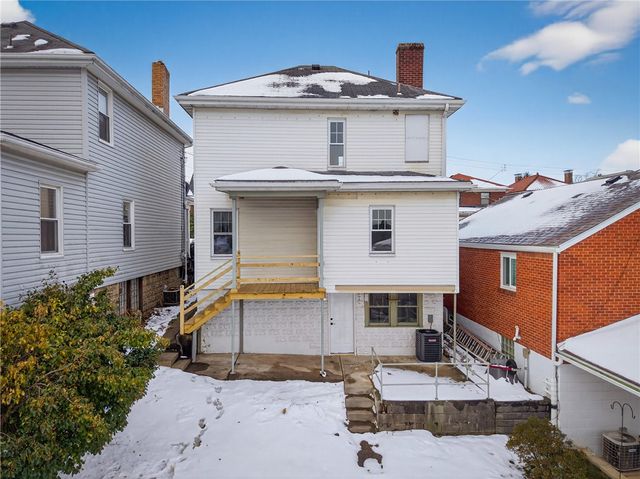 224 Jamaica Ave, West View, PA 15229