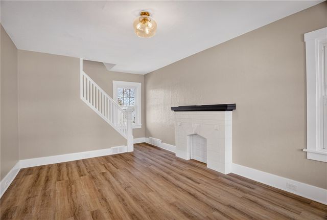 224 Jamaica Ave, West View, PA 15229