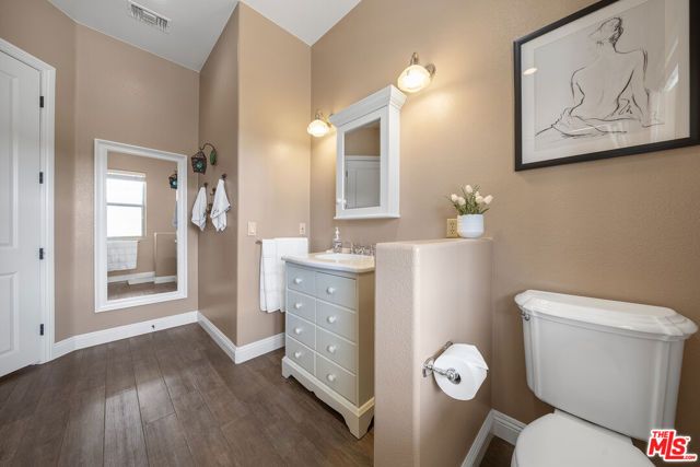 18087 Newview Drive, Lake Hughes, CA 93532