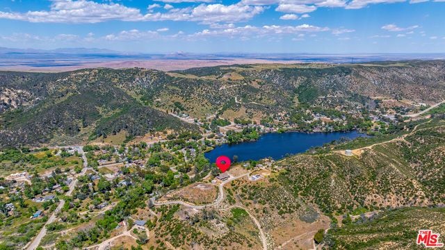 18087 Newview Drive, Lake Hughes, CA 93532