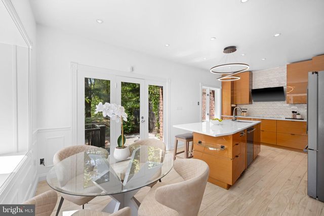 4018 CHANCERY CT NW, Washington, DC 20007