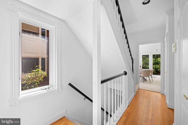 4018 CHANCERY CT NW, Washington, DC 20007