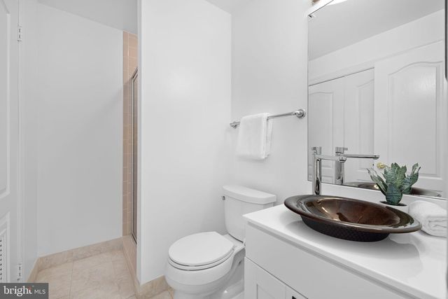 4018 CHANCERY CT NW, Washington, DC 20007