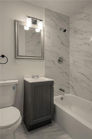 6000 NE 52nd Street, Kansas City, MO 64119