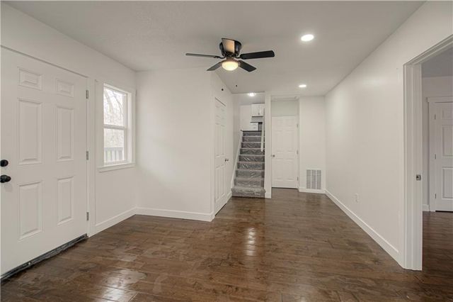 6000 NE 52nd Street, Kansas City, MO 64119