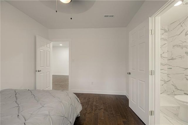 6000 NE 52nd Street, Kansas City, MO 64119