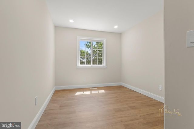 6 PTOLEMY CT, Sewell, NJ 08080