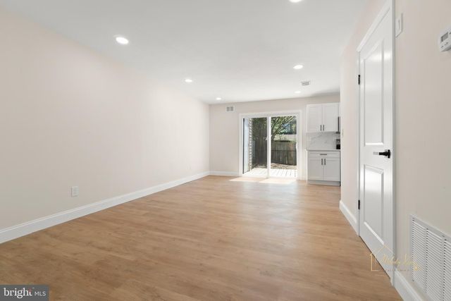 6 PTOLEMY CT, Sewell, NJ 08080