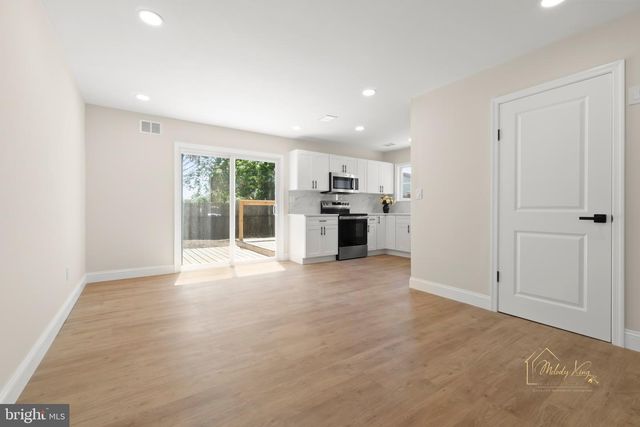 6 PTOLEMY CT, Sewell, NJ 08080
