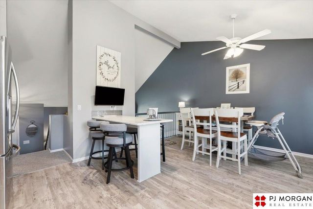 822 Clearwater Drive, Papillion, NE 68046