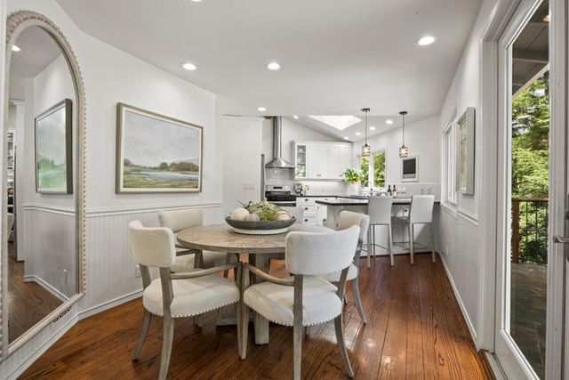 25 Woodhue Court, Redwood City, CA 94062