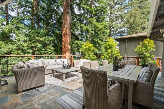 25 Woodhue Court, Redwood City, CA 94062