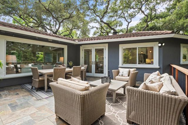 25 Woodhue Court, Redwood City, CA 94062