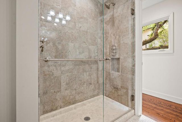 25 Woodhue Court, Redwood City, CA 94062
