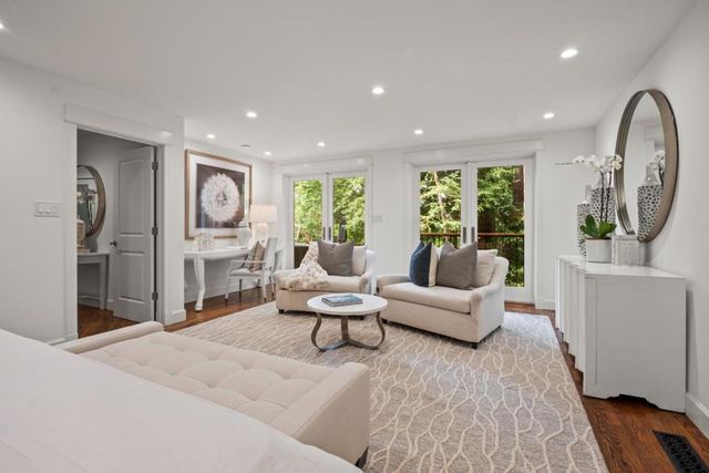 25 Woodhue Court, Redwood City, CA 94062
