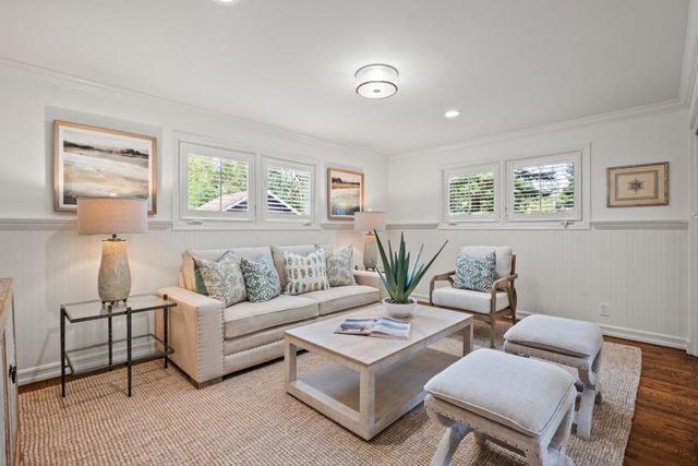25 Woodhue Court, Redwood City, CA 94062