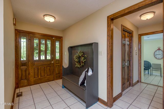 14346 White Top View, Abingdon, VA 24210