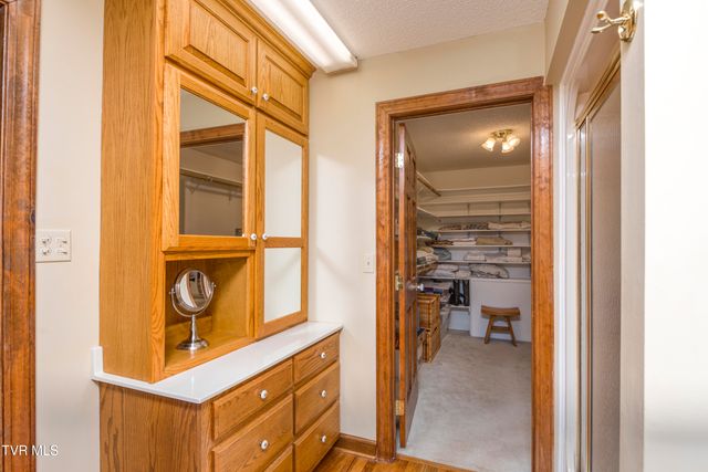 14346 White Top View, Abingdon, VA 24210