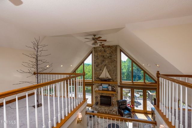 14346 White Top View, Abingdon, VA 24210