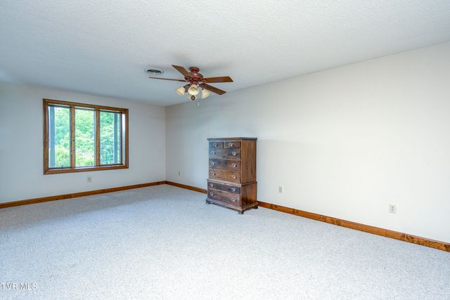 14346 White Top View, Abingdon, VA 24210