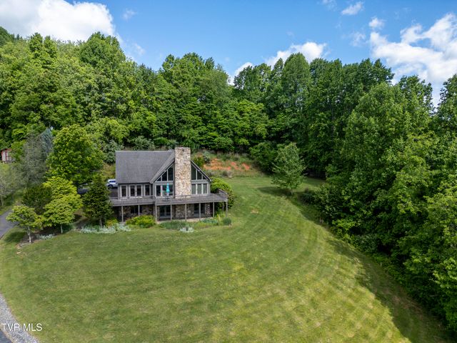 14346 White Top View, Abingdon, VA 24210
