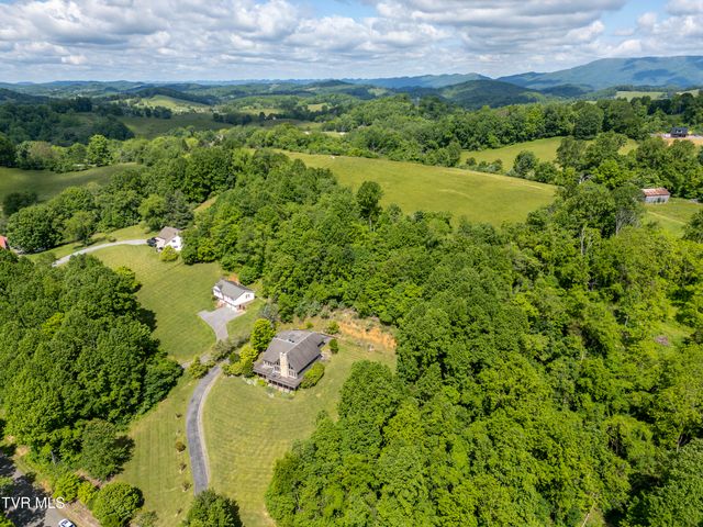 14346 White Top View, Abingdon, VA 24210