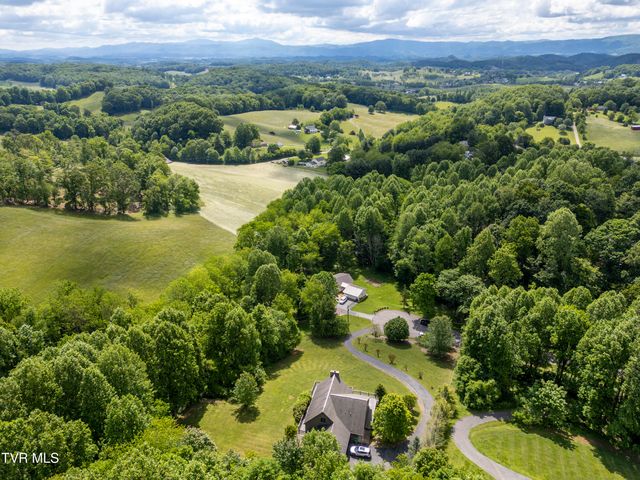 14346 White Top View, Abingdon, VA 24210