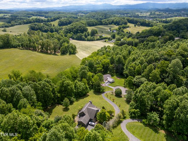 14346 White Top View, Abingdon, VA 24210