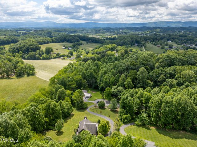 14346 White Top View, Abingdon, VA 24210