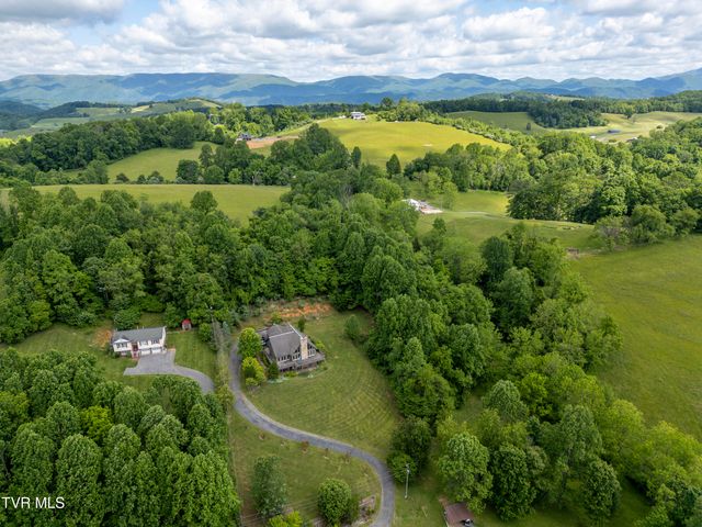 14346 White Top View, Abingdon, VA 24210