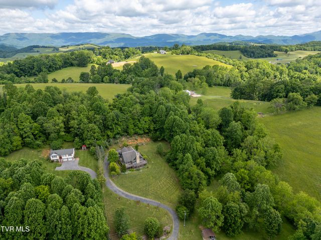 14346 White Top View, Abingdon, VA 24210
