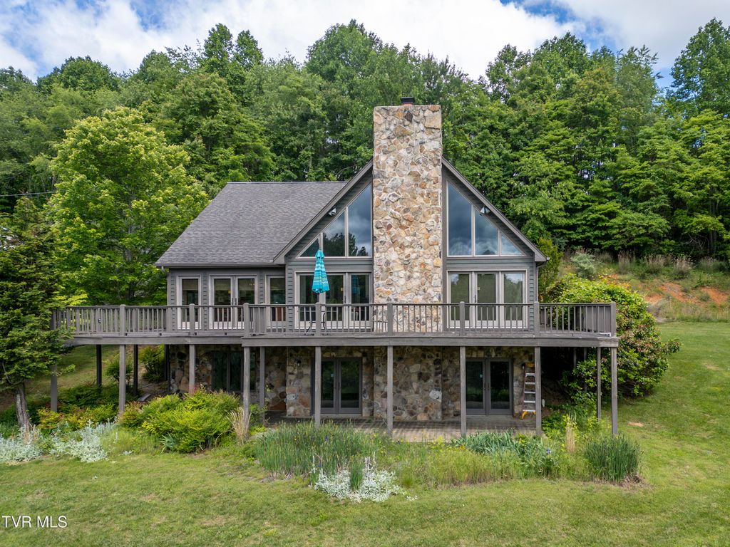 14346 White Top View, Abingdon, VA 24210